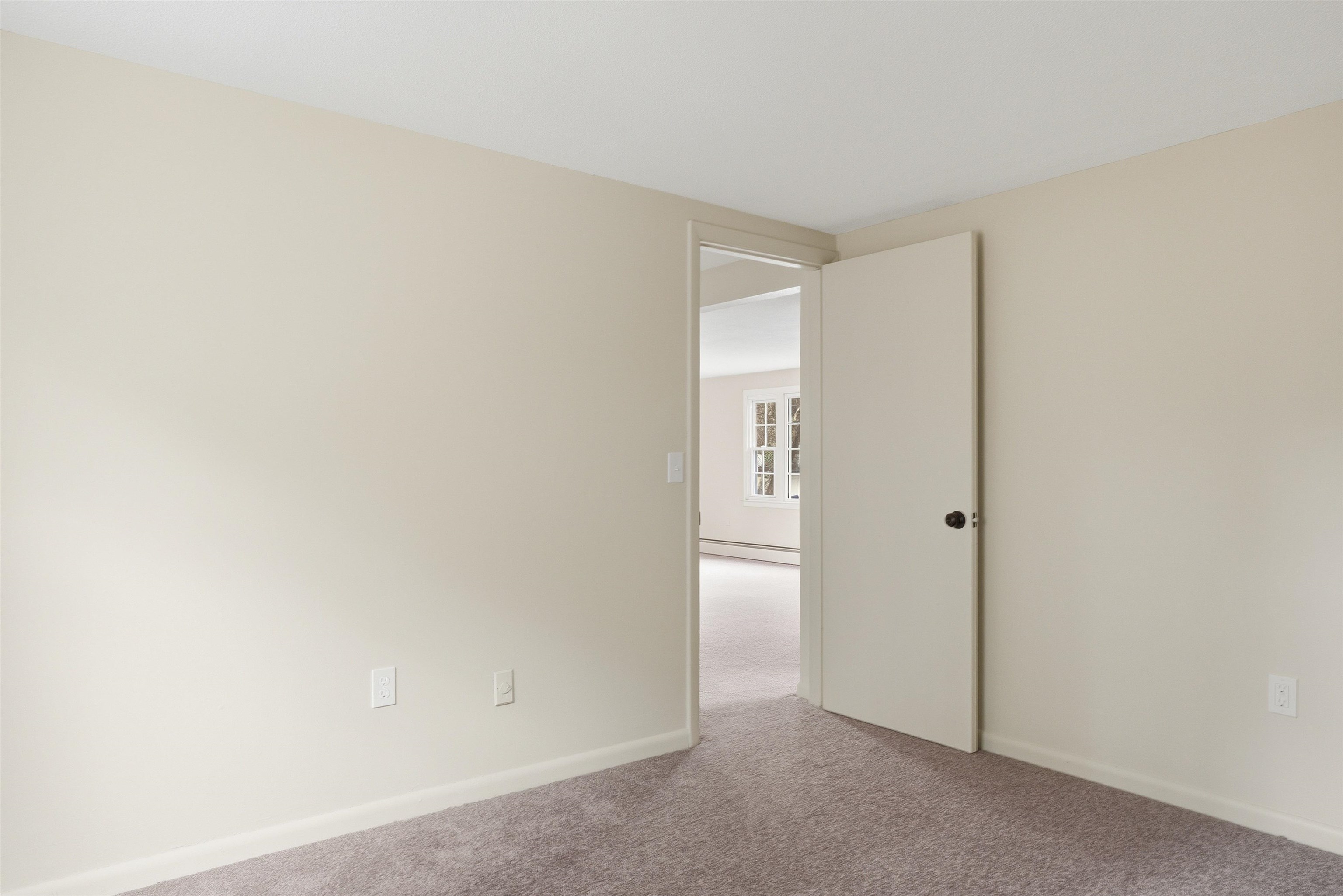 289 Derry Road, Unit A Hudson, NH 03051 - Photo 14 of 16