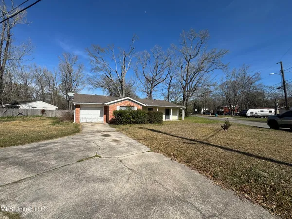 $125,000 | 309 South Steele Avenue, Picayune, MS 39466