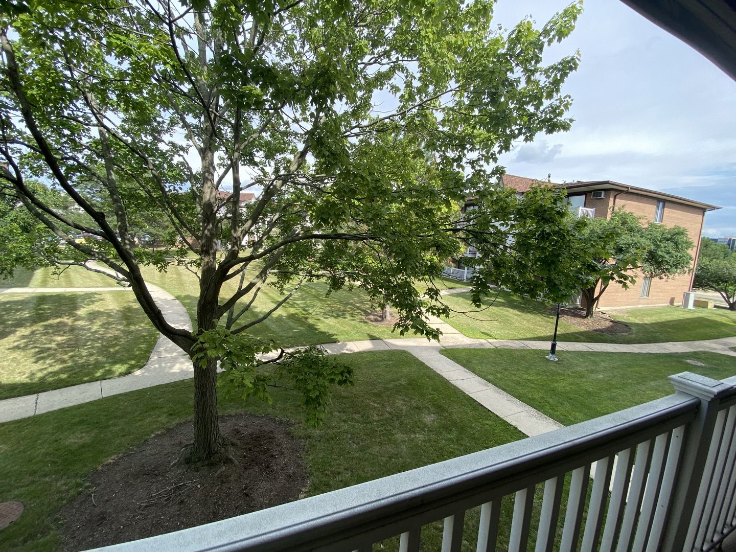 125 North Gregory Street, Unit 10 Aurora, IL 60504 - Photo 12 of 13