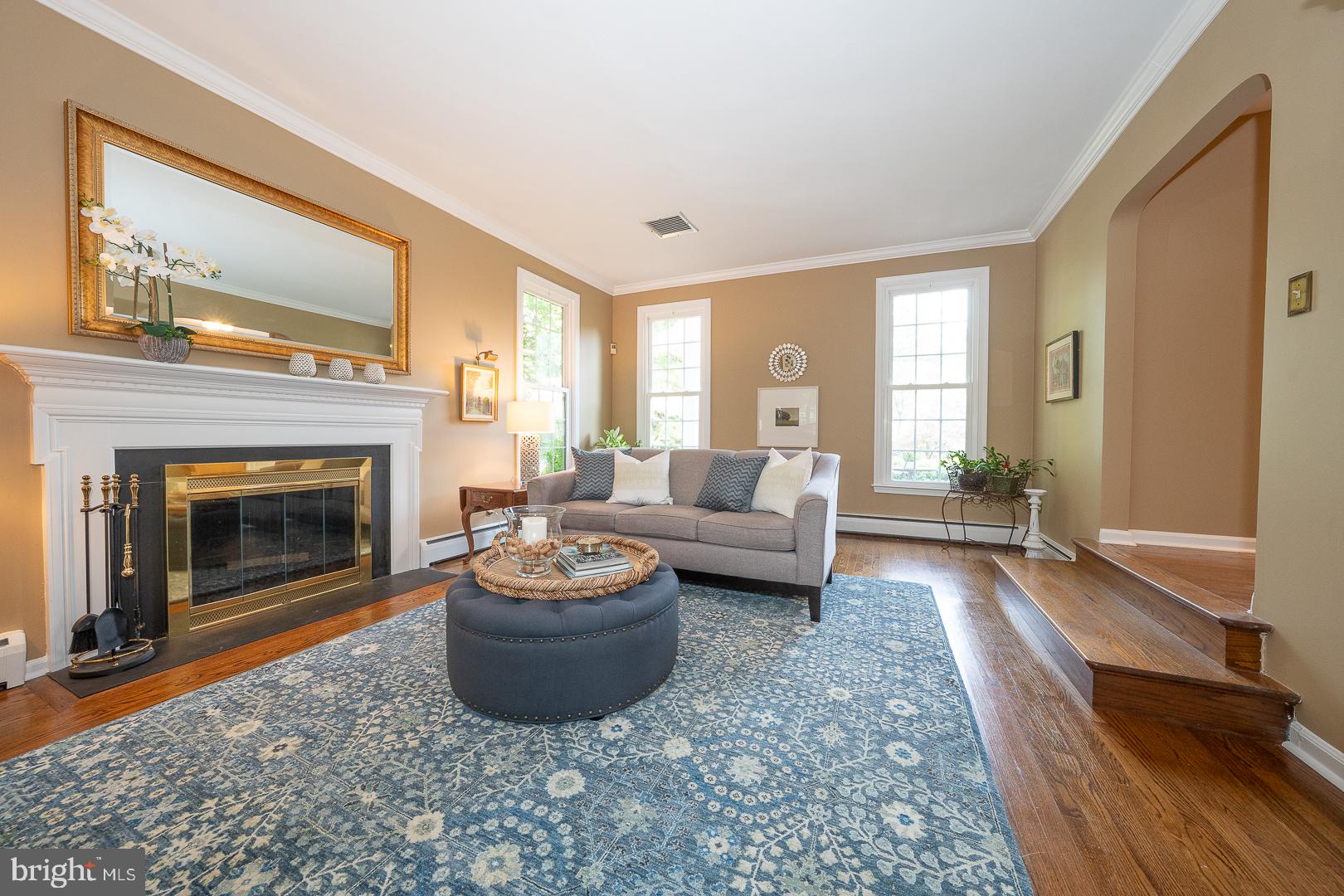 127 Kynlyn Road Wayne, PA 19087 - Photo 8 of 55 Sunken Living Room with high ceilings