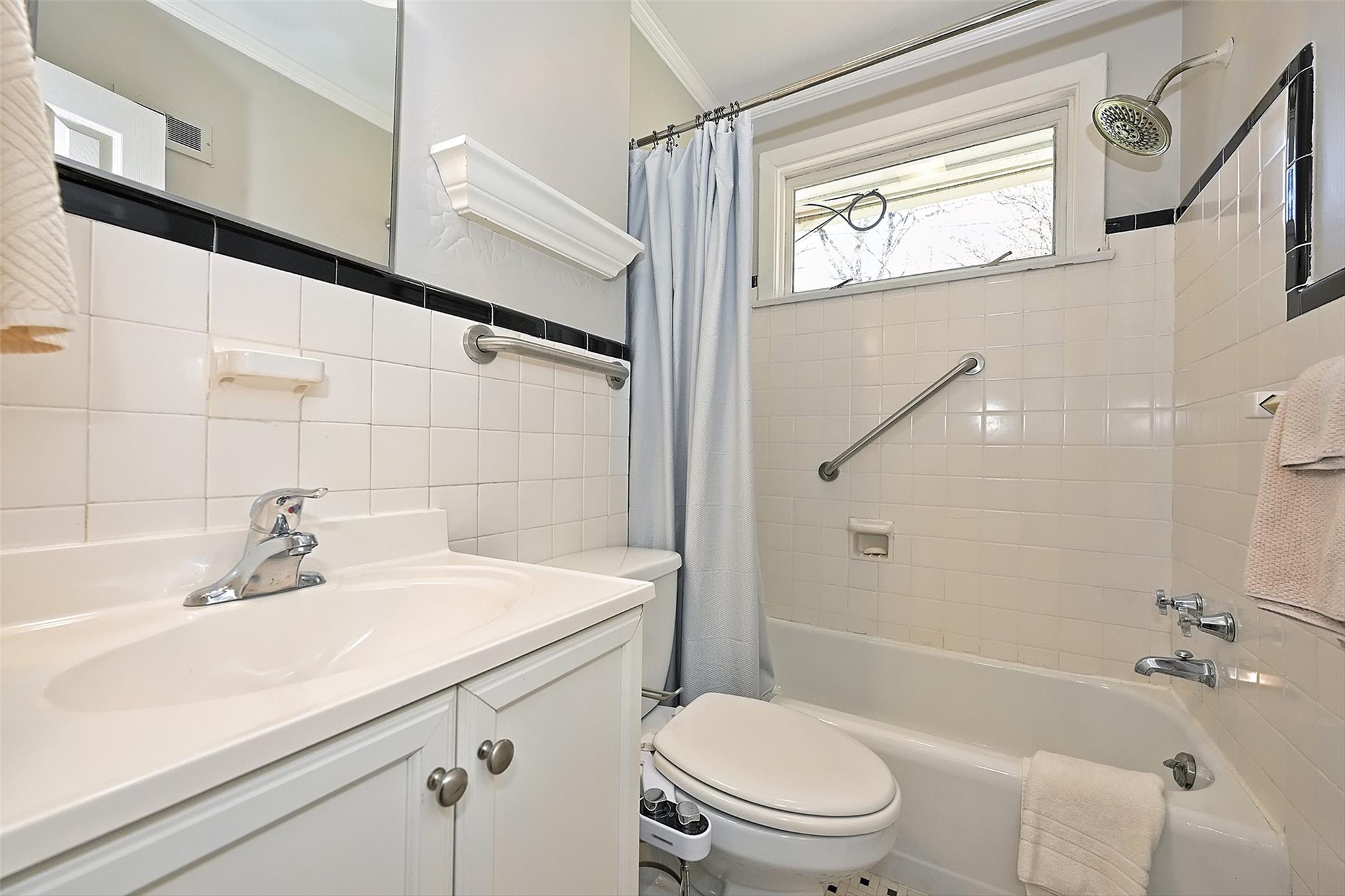 4302 Randolph Road Charlotte, NC 28211 - Photo 19 of 21 Gallery Image 19