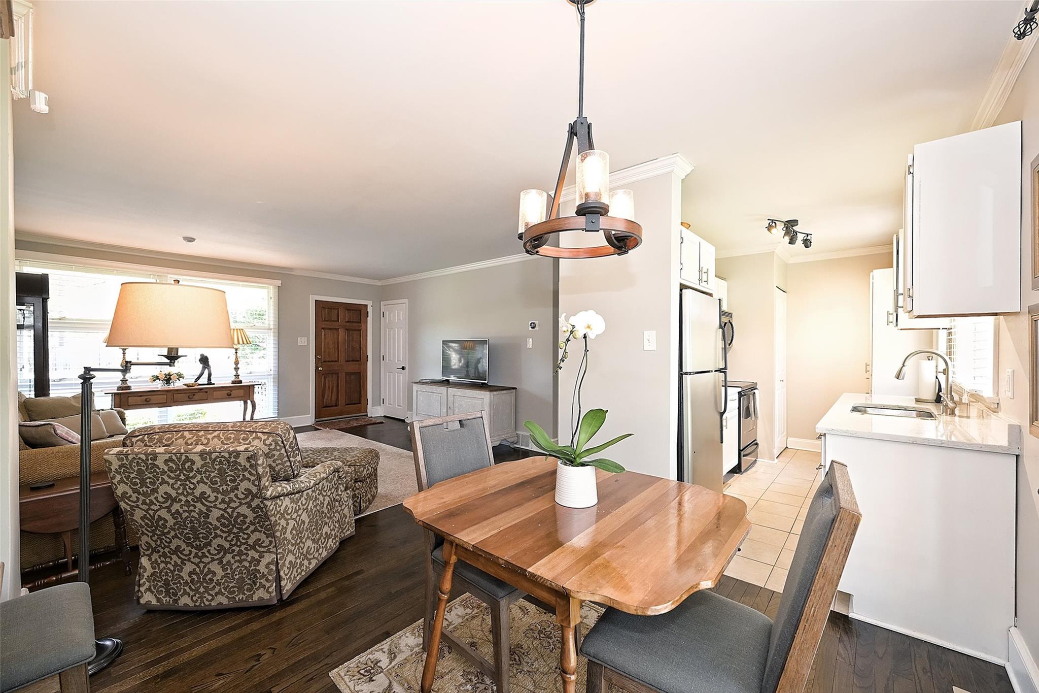 4302 Randolph Road Charlotte, NC 28211 - Photo 9 of 21 Gallery Image 9
