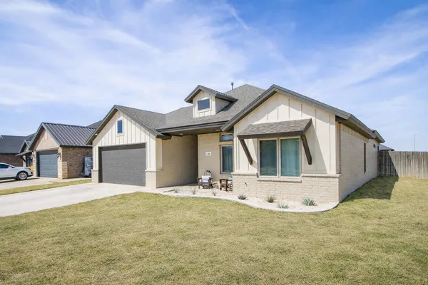 $365,000 | 716 Ventoso Circle, Wolfforth, TX 79382