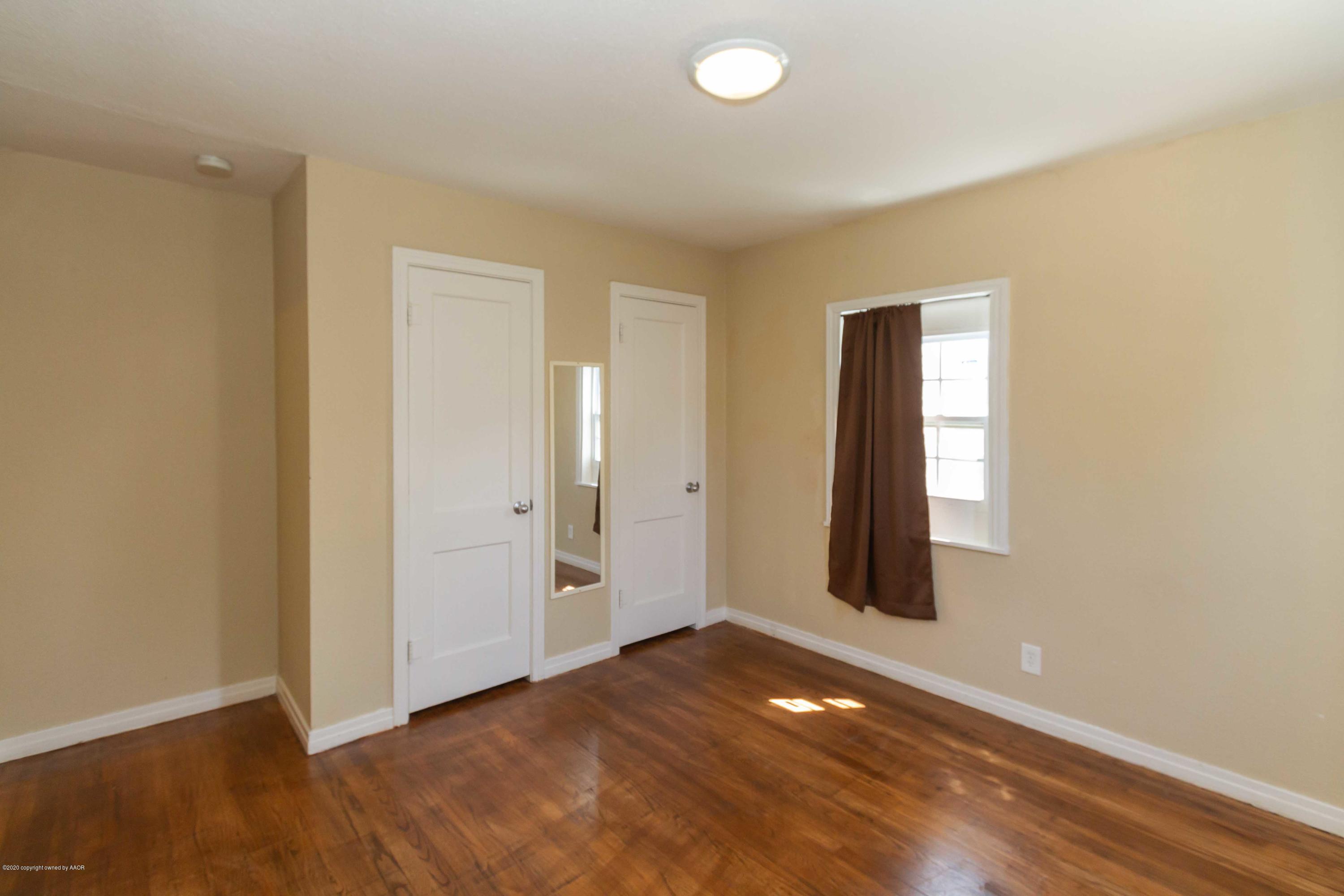 4201 Gables Street Amarillo, TX 79110 - Photo 17 of 32 BEDROOM 3 VIEW 2