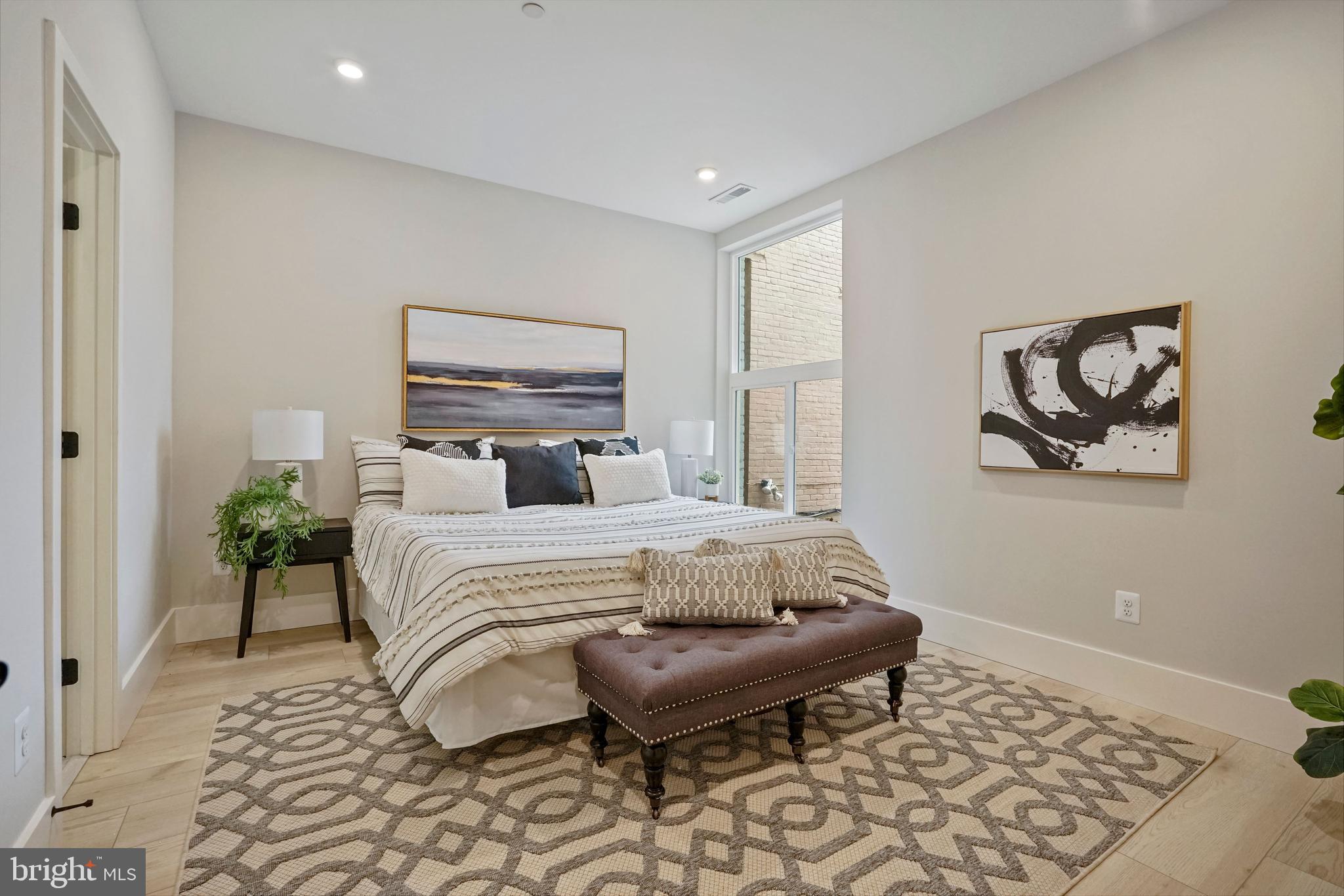 1930 Calvert Street Northwest, Unit 2 Washington, DC 20009 - Photo 11 of 18 Gallery Image 11