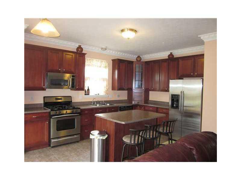 11304 Falling Water Way Fishers, IN 46037 - Photo 2 of 6 Gallery Image 2