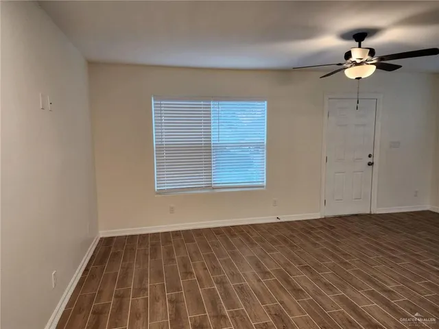 $1,100 | 316 East Champion Street, Edinburg, TX 78539