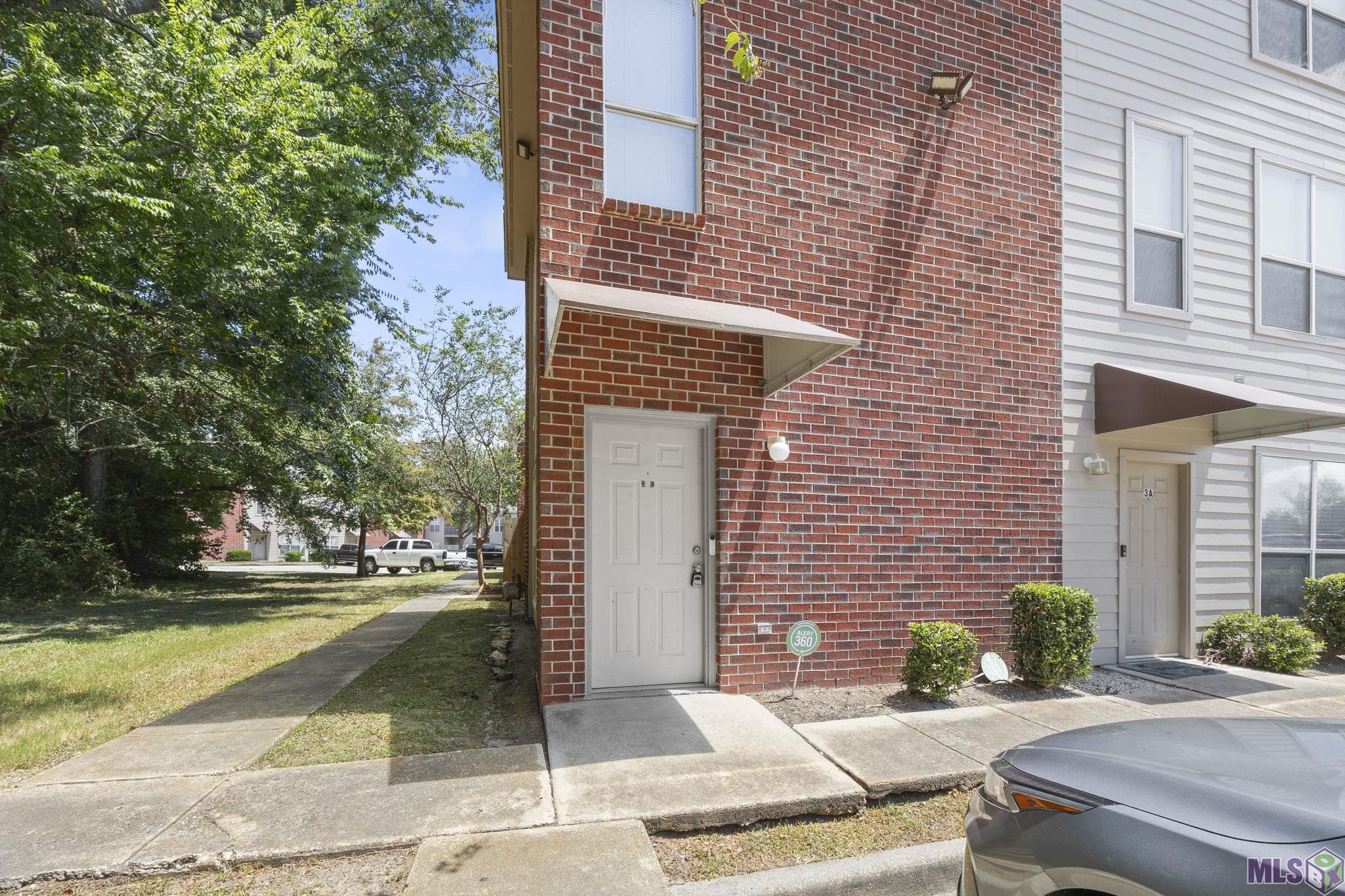 5151 Etta Street, Unit 3E Baton Rouge, LA 70820 - Photo 1 of 18 Gallery Image 1