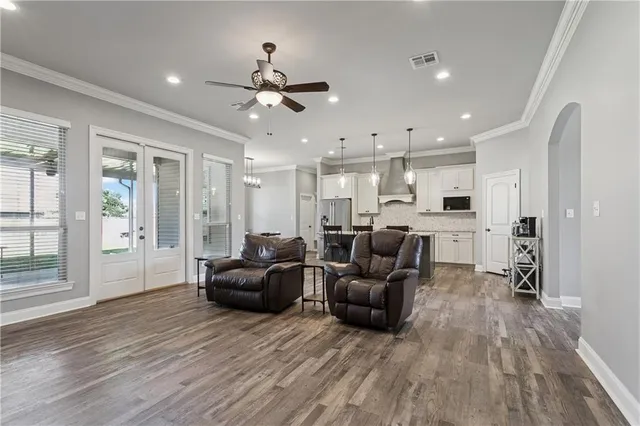 $405,000 | 108 Edna Drive, Des Allemands, LA 70030