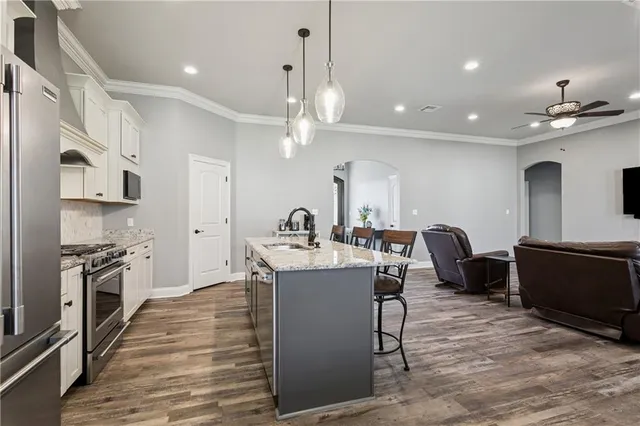 $405,000 | 108 Edna Drive, Des Allemands, LA 70030