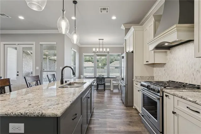 $405,000 | 108 Edna Drive, Des Allemands, LA 70030