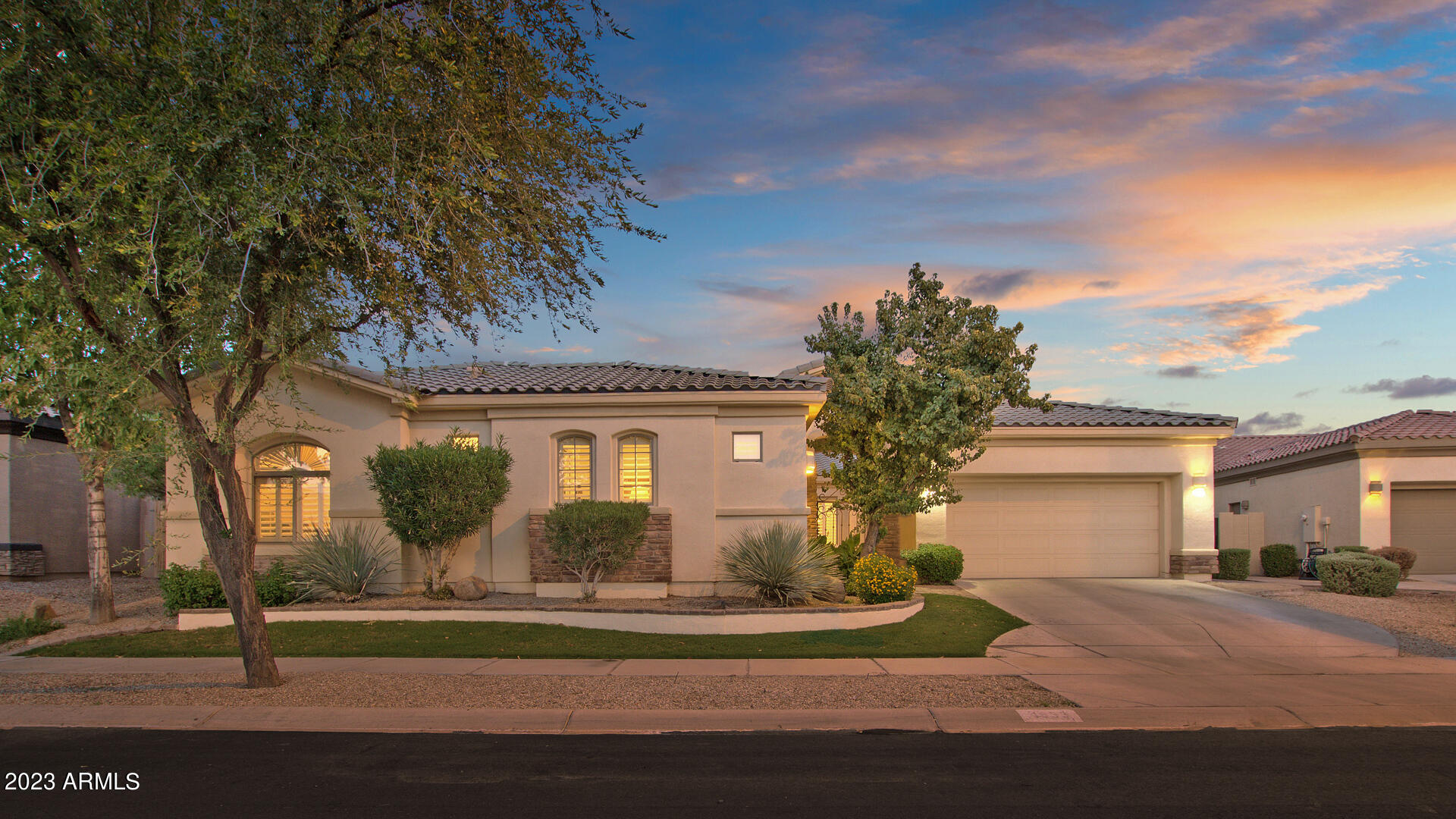4633 South Ranger Court Gilbert, AZ 85297 - Photo 1 of 60 02