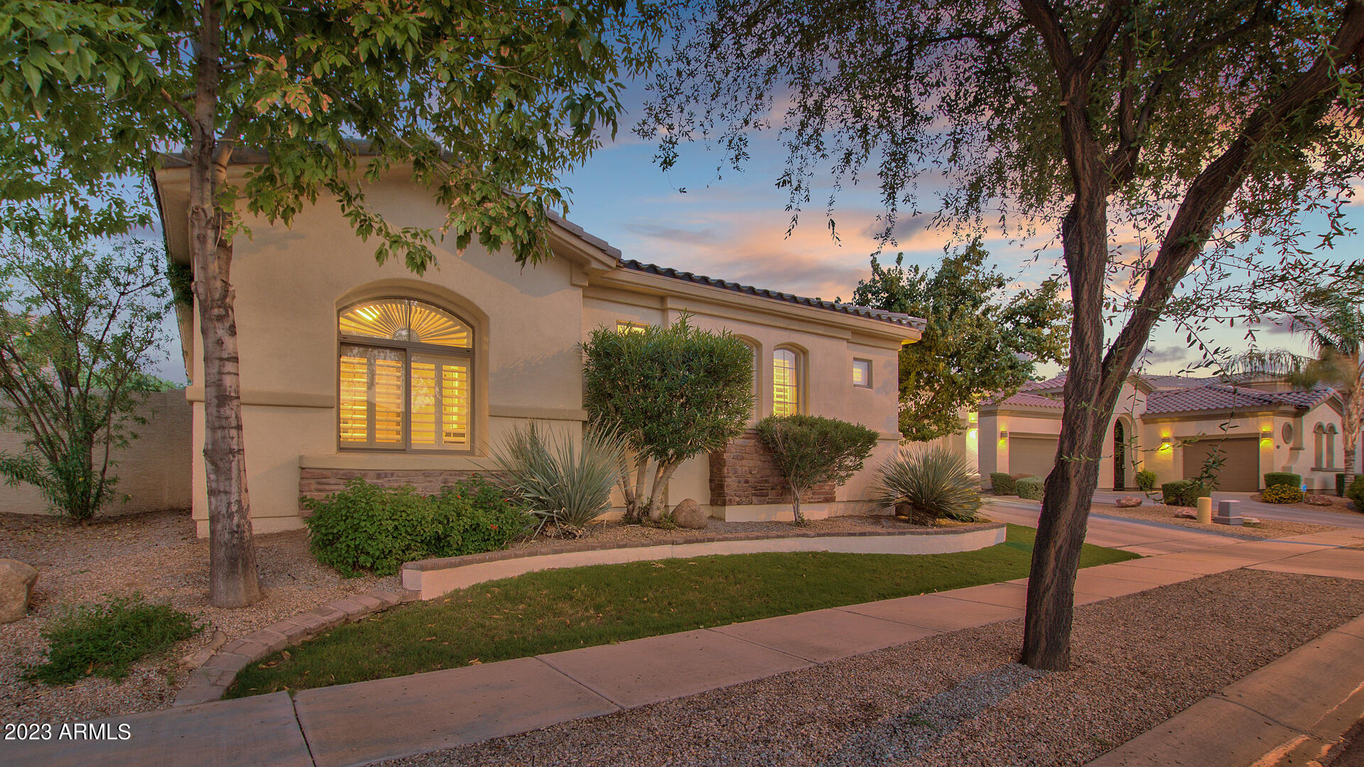 4633 South Ranger Court Gilbert, AZ 85297 - Photo 2 of 60 01