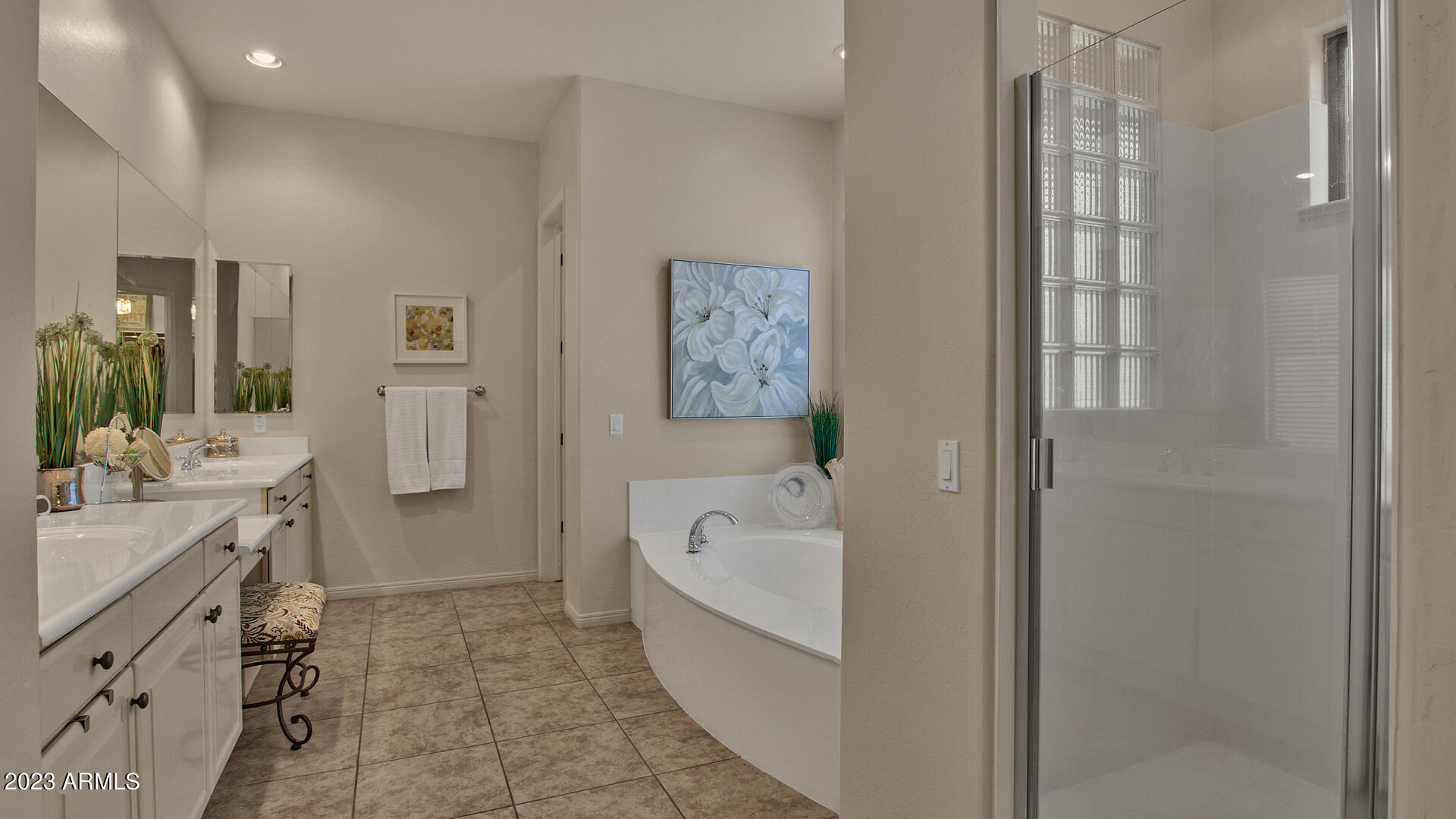 4633 South Ranger Court Gilbert, AZ 85297 - Photo 33 of 60 33