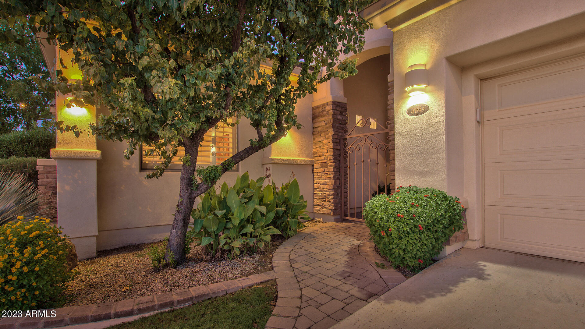 4633 South Ranger Court Gilbert, AZ 85297 - Photo 4 of 60 04