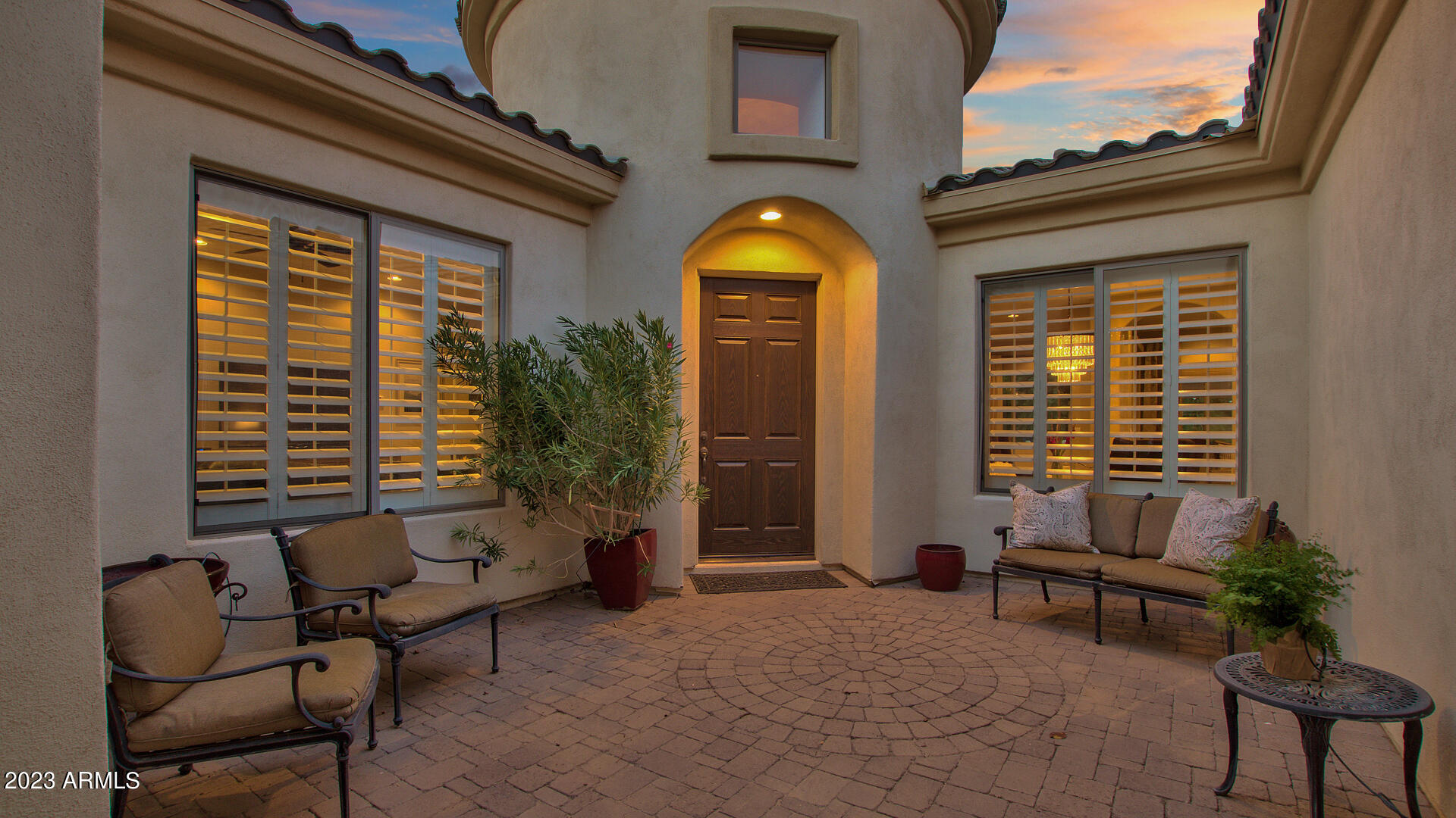 4633 South Ranger Court Gilbert, AZ 85297 - Photo 6 of 60 06