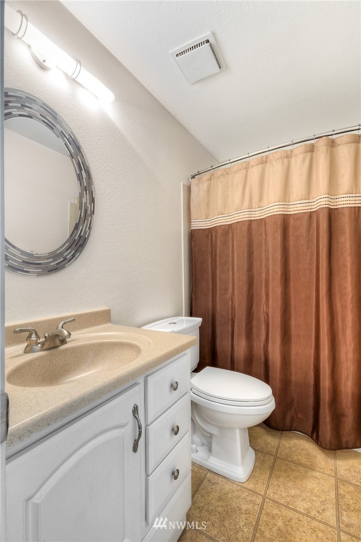 15635 Southeast 178th Street Renton, WA 98058 - Photo 15 of 22