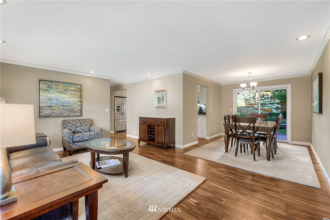 15635 Southeast 178th Street Renton, WA 98058 - Photo 3 of 22