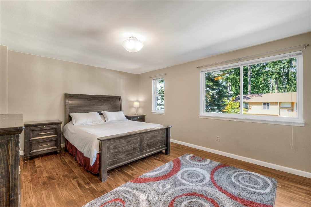 15635 Southeast 178th Street Renton, WA 98058 - Photo 10 of 22