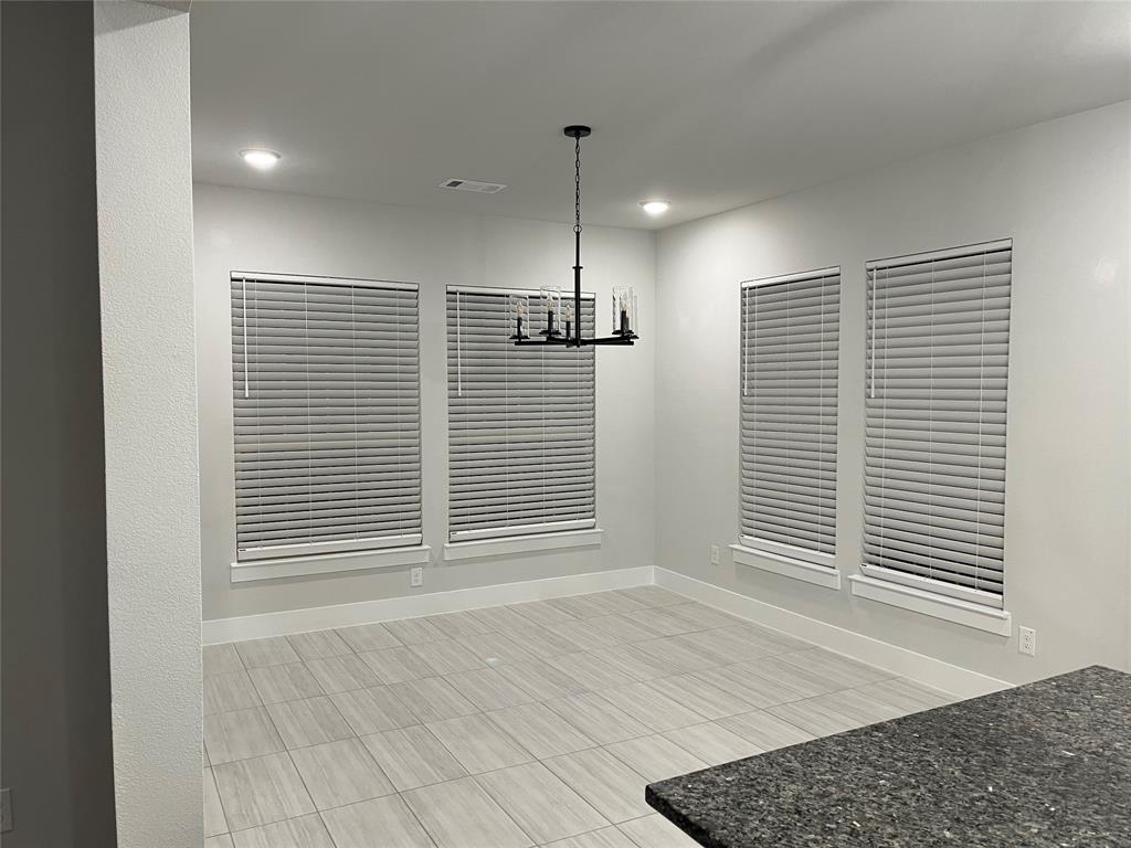 2409 Park Oaks Drive Midlothian, TX 76065 - Photo 16 of 18 a view of an empty room with a window