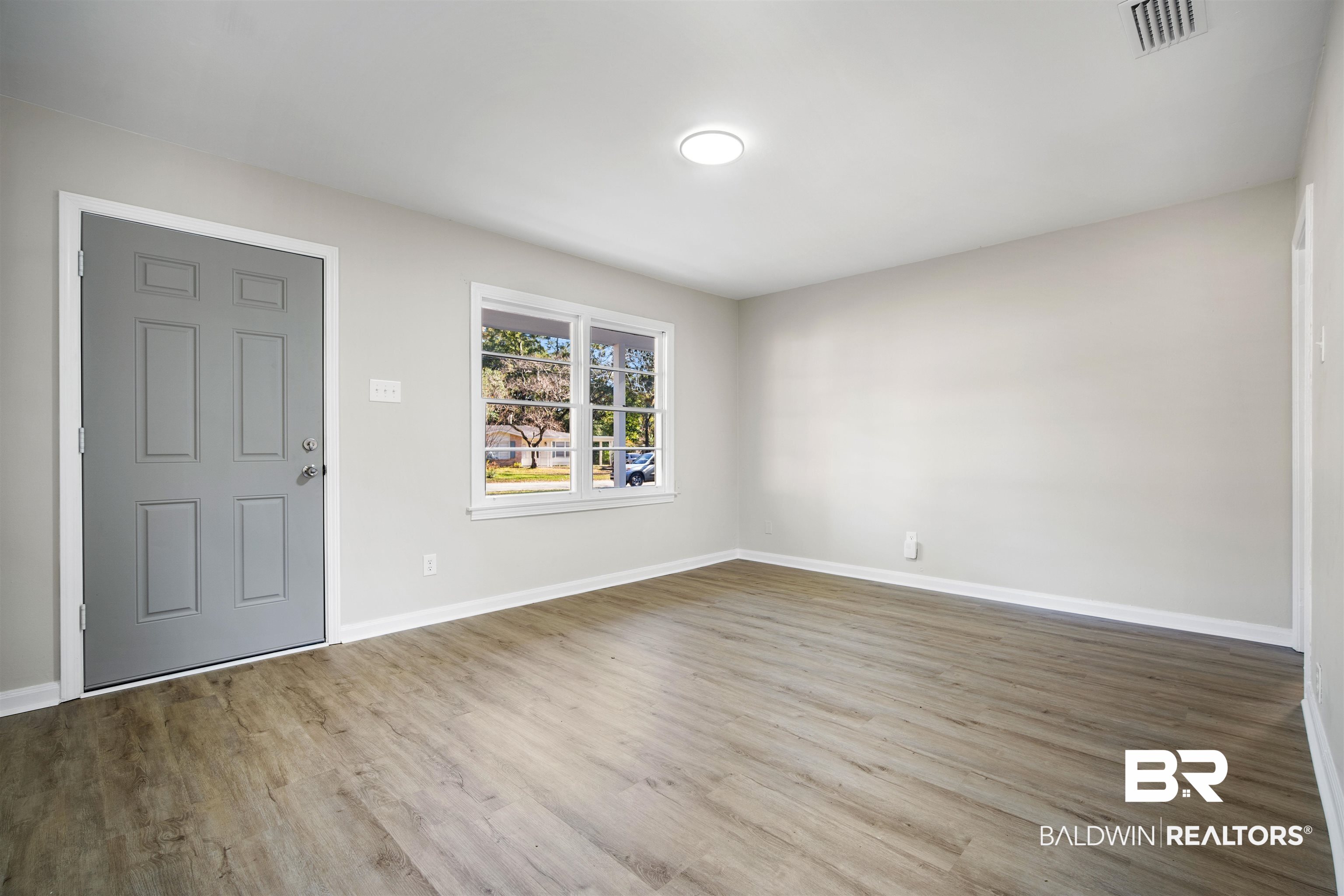 662 Merritt Drive Mobile, AL 36609 - Photo 7 of 21 Foyer featuring light wood-type flooring