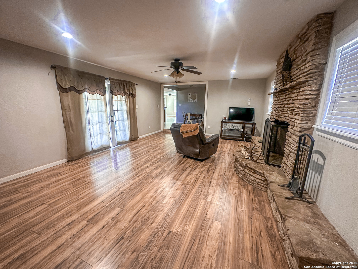 216 West Redbud Street Junction, TX 76849 - Photo 12 of 18