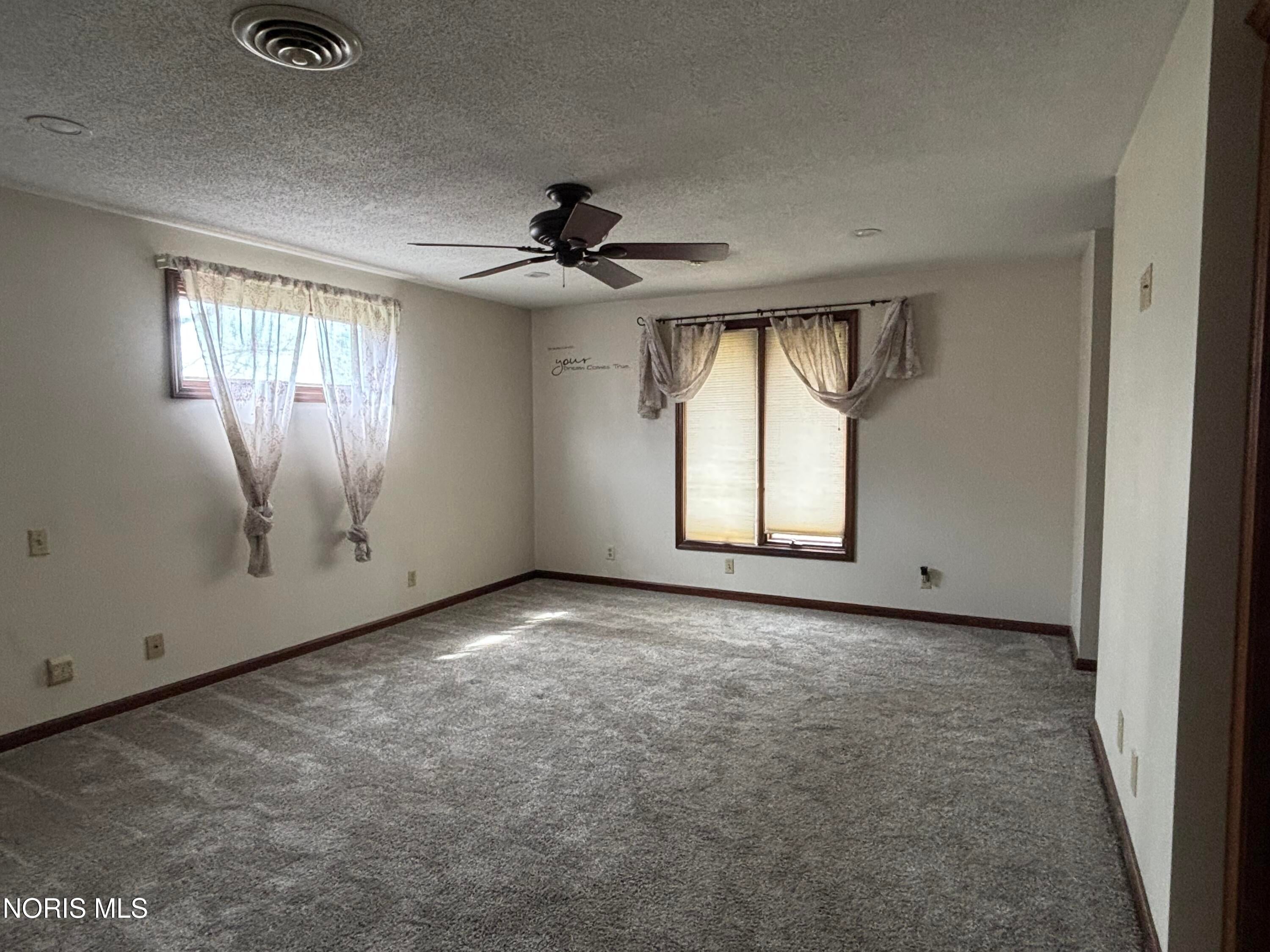 580 3 Rivers Ct. Defiance, OH 43512 - Photo 17 of 33 Gallery Image 17