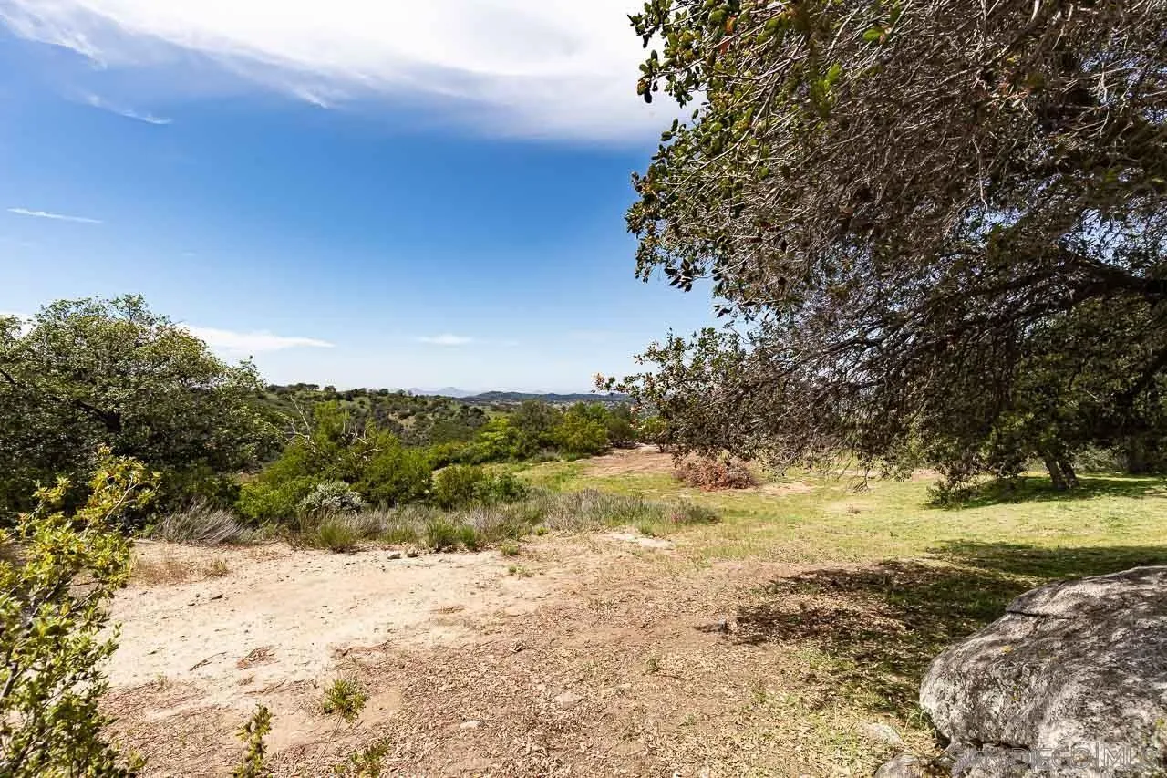 4171 Ritchie Road Santa Ysabel, CA 92070 - Photo 11 of 35 Gallery Image 11