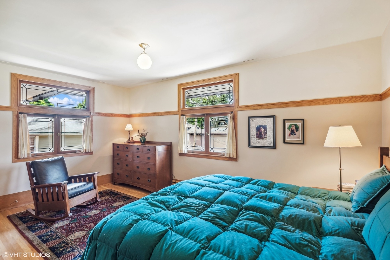 313 Forest Avenue Oak Park, IL 60302 - Photo 37 of 50 a bedroom with a bed and a window