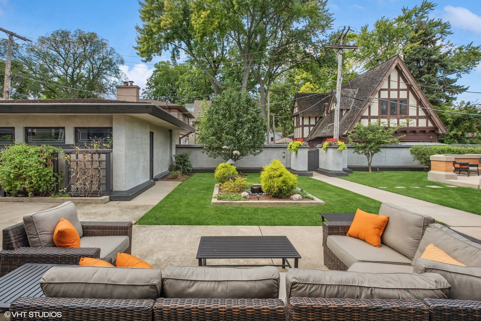 313 Forest Avenue Oak Park, IL 60302 - Photo 47 of 50 a view of yard with outdoor seating and green space