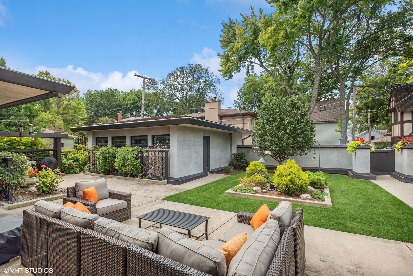 313 Forest Avenue Oak Park, IL 60302 - Photo 48 of 50 a view of backyard of house with outdoor seating