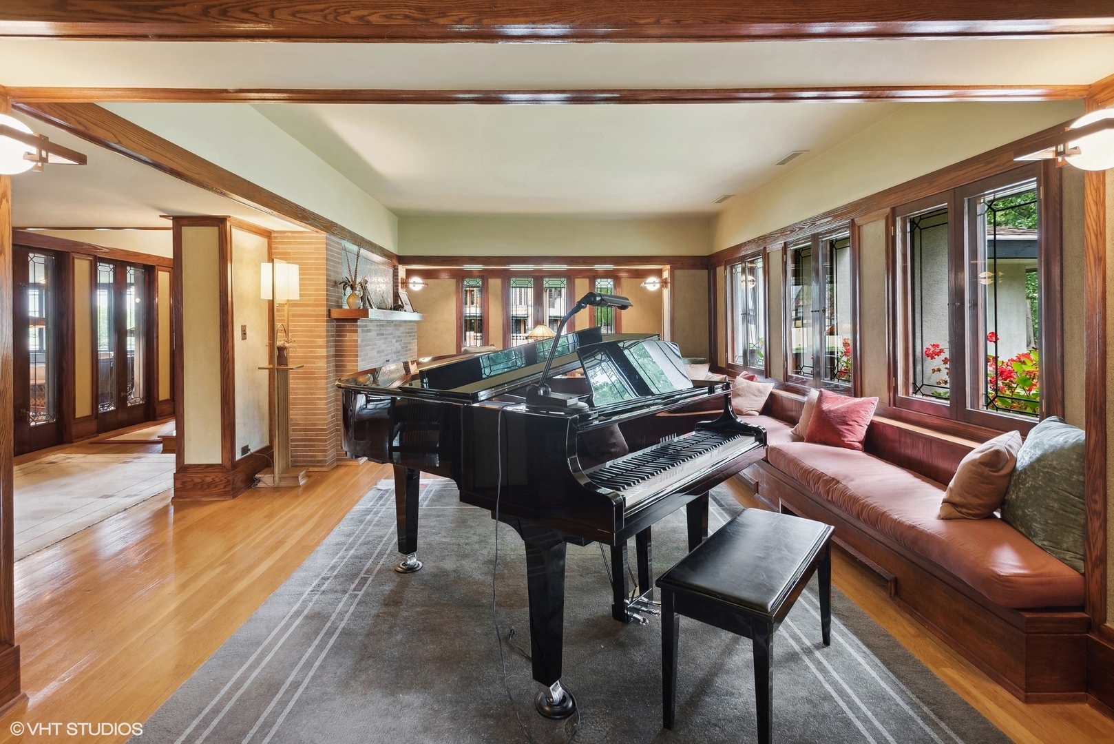 313 Forest Avenue Oak Park, IL 60302 - Photo 9 of 50 a living room with furniture and a floor to ceiling window