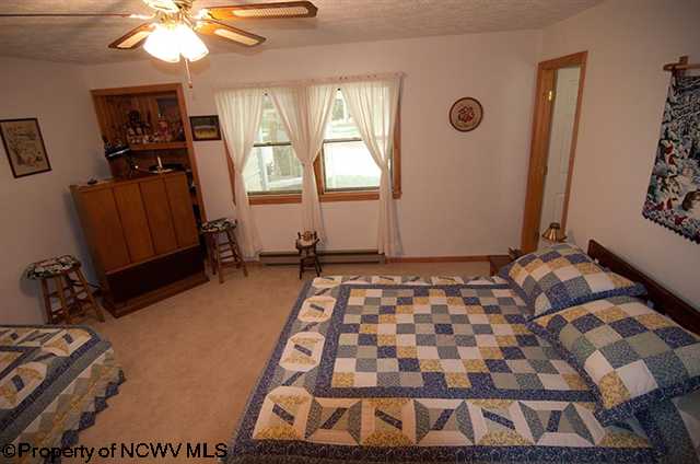 408 Deer Ridge Road Davis, WV 26260 - Photo 8 of 19 Gallery Image 8