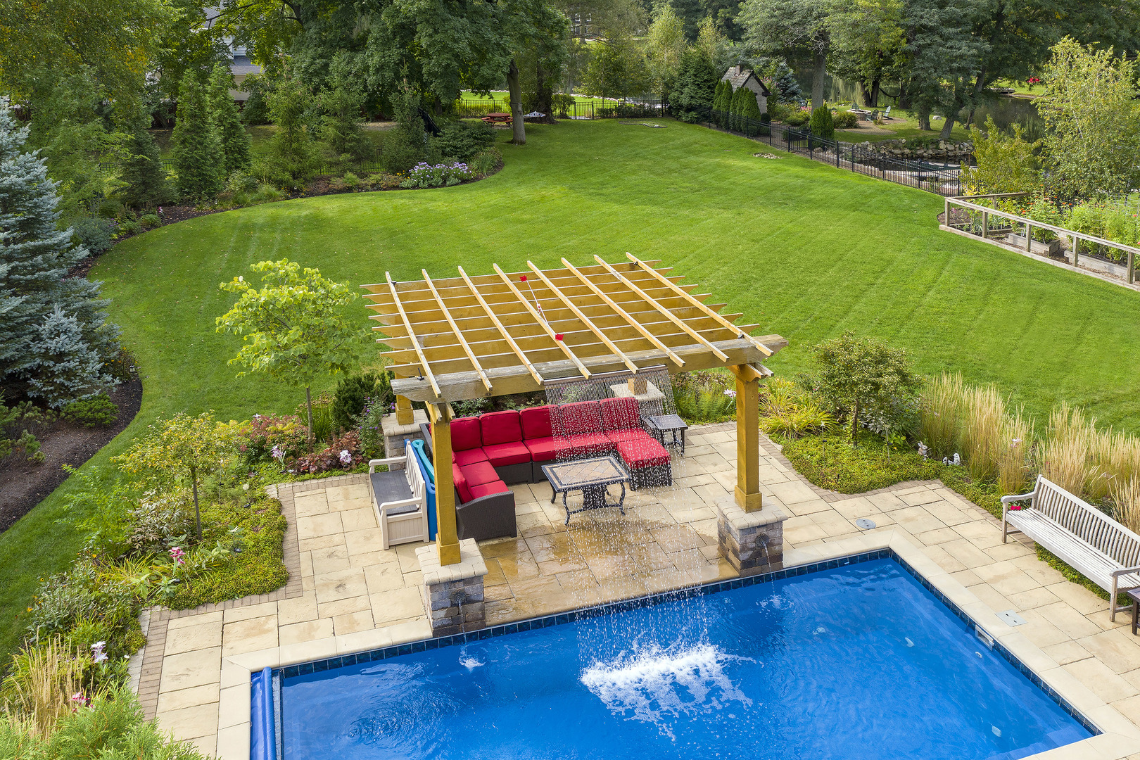 102 Longmeadow Road Winnetka, IL 60093 - Photo 3 of 52