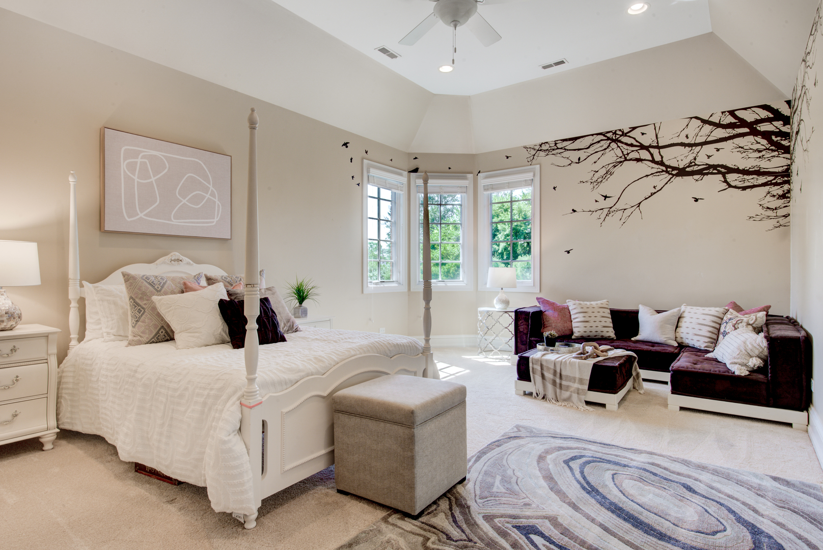 102 Longmeadow Road Winnetka, IL 60093 - Photo 35 of 52 a living room with furniture