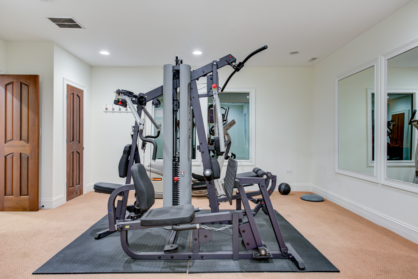 102 Longmeadow Road Winnetka, IL 60093 - Photo 50 of 52 a view of a room with gym equipment