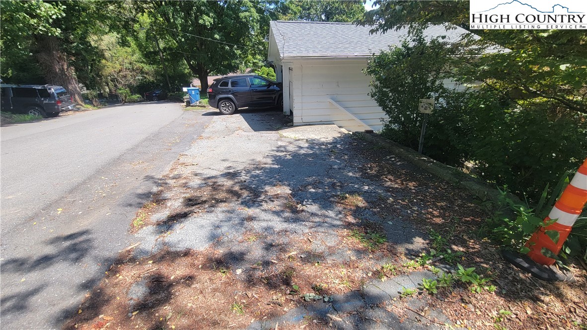 535 Queen Street Boone, NC 28607 - Photo 36 of 45 Gallery Image 36