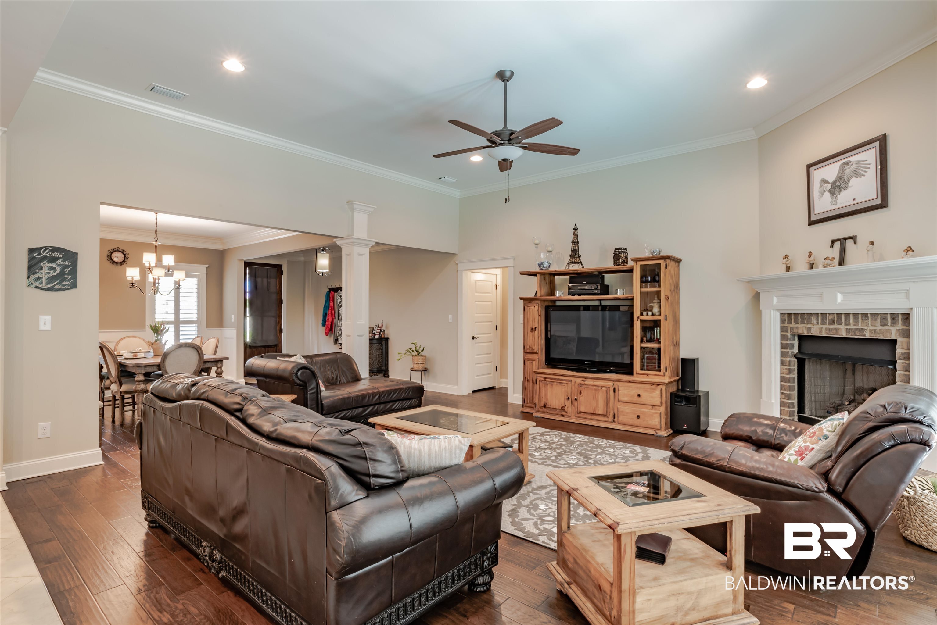 31815 Bobwhite Road Daphne, AL 36527 - Photo 7 of 48 Living Room