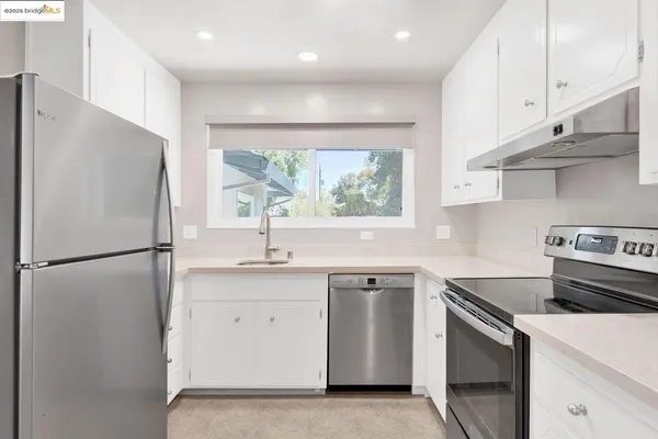 $773,000 | 2011 Regis Drive, Davis, CA 95618