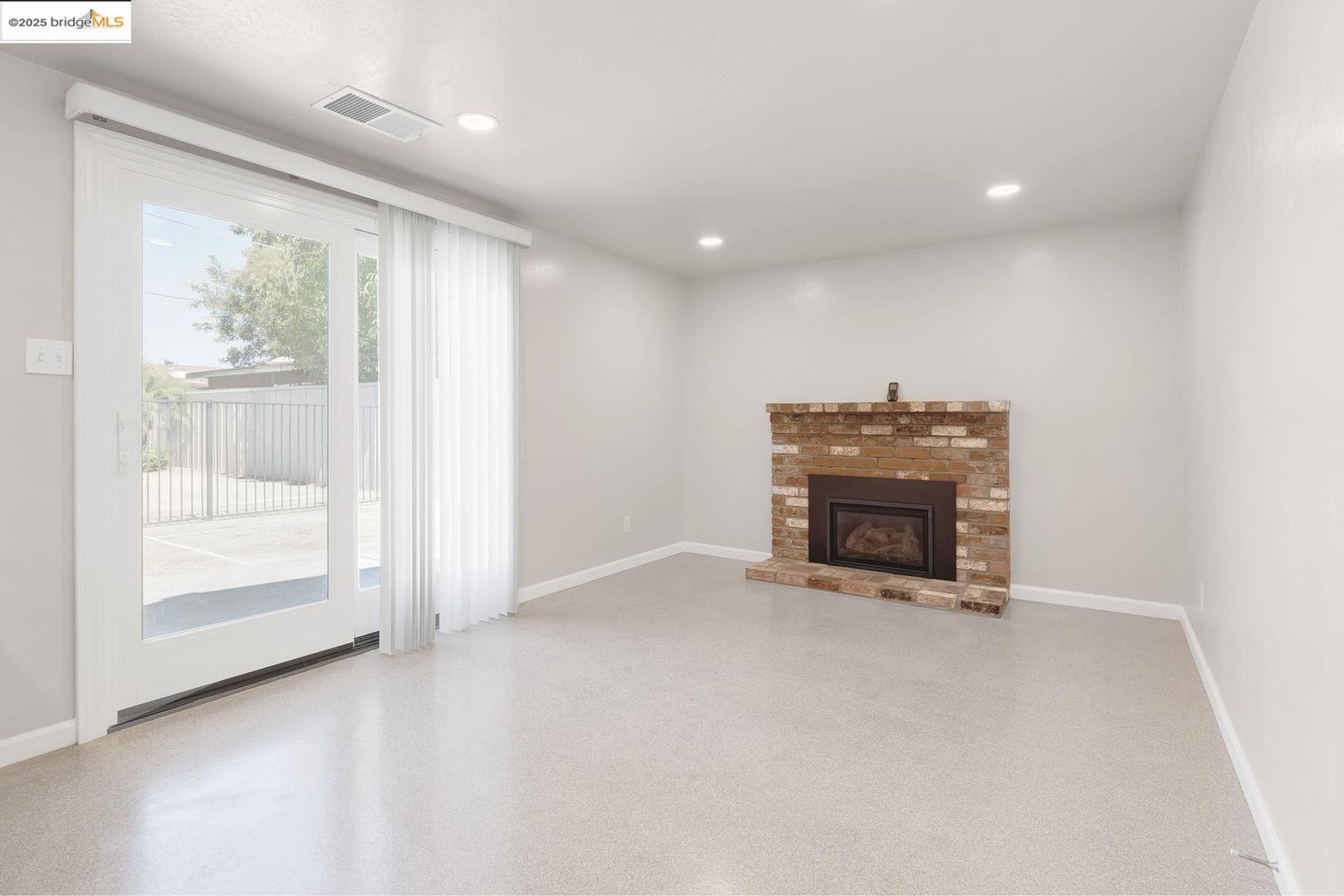 2011 Regis Drive Davis, CA 95618 - Photo 16 of 33