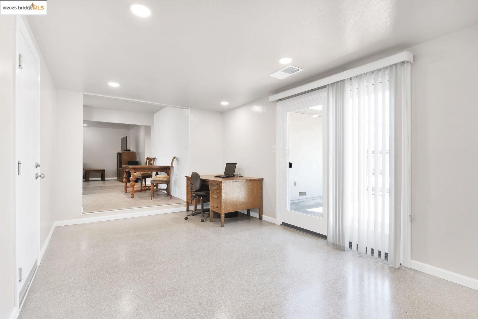 2011 Regis Drive Davis, CA 95618 - Photo 17 of 33