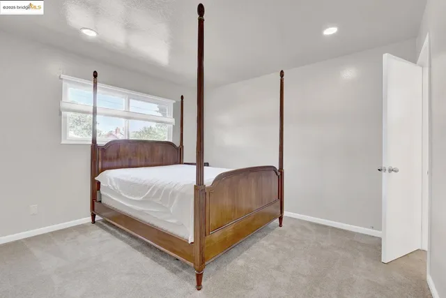 $773,000 | 2011 Regis Drive, Davis, CA 95618