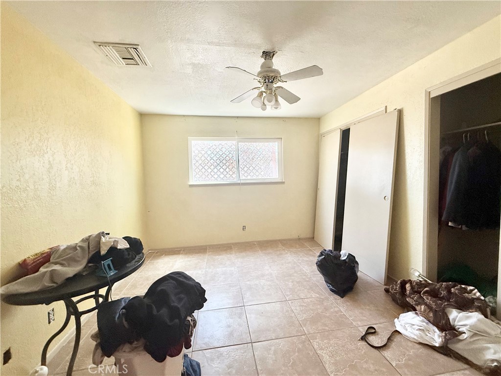 135 South Broadway Street Ridgecrest, CA 93555 - Photo 22 of 46