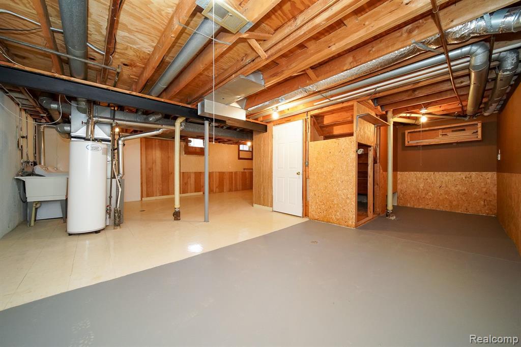 905 Lafayette Court Rochester Hills, MI 48307 - Photo 59 of 65