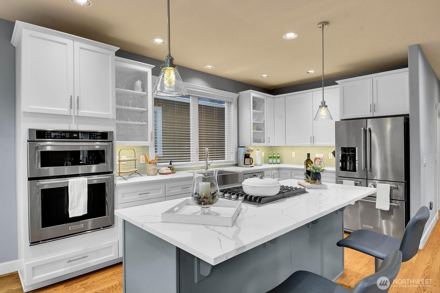 217 9th Avenue South Edmonds, WA 98020 - Photo 15 of 40