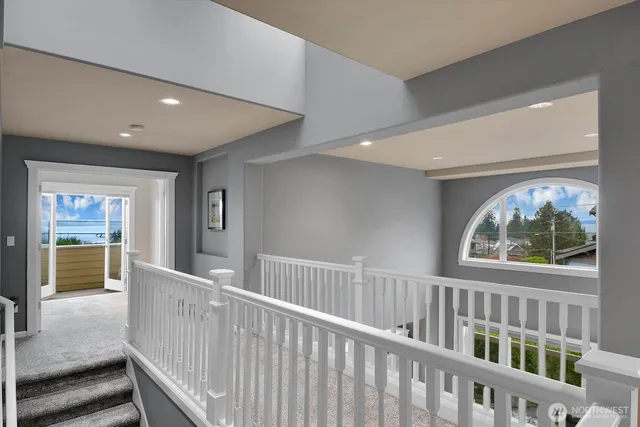 $1,999,999 | 217 9th Avenue South, Edmonds, WA 98020