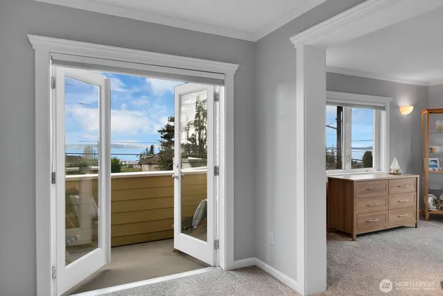 $1,999,999 | 217 9th Avenue South, Edmonds, WA 98020