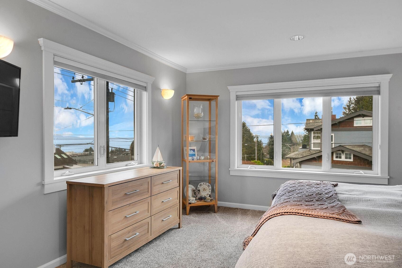 217 9th Avenue South Edmonds, WA 98020 - Photo 23 of 40