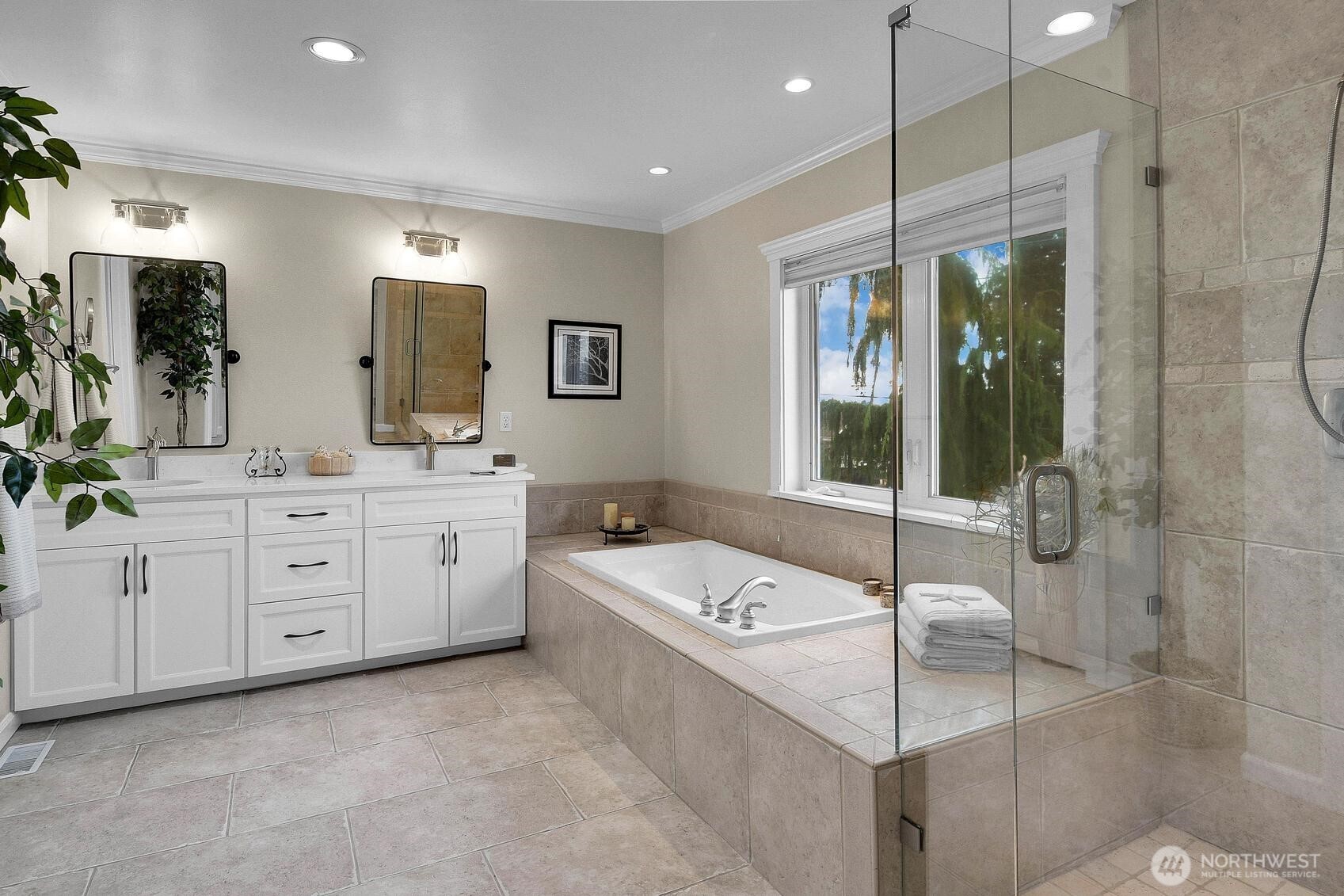 217 9th Avenue South Edmonds, WA 98020 - Photo 25 of 40