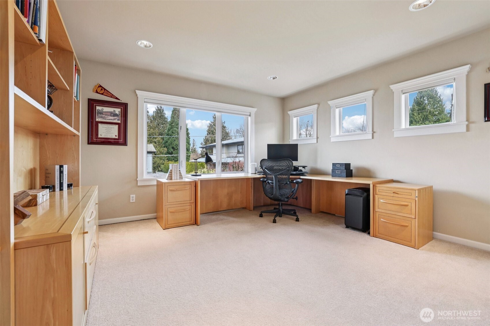 217 9th Avenue South Edmonds, WA 98020 - Photo 26 of 37